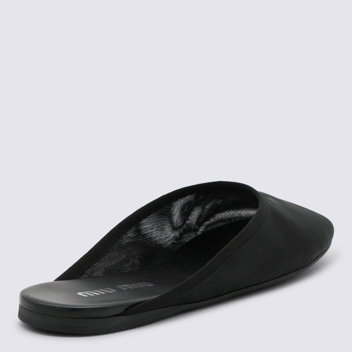 Miu Miu Black Leather Flats In Black