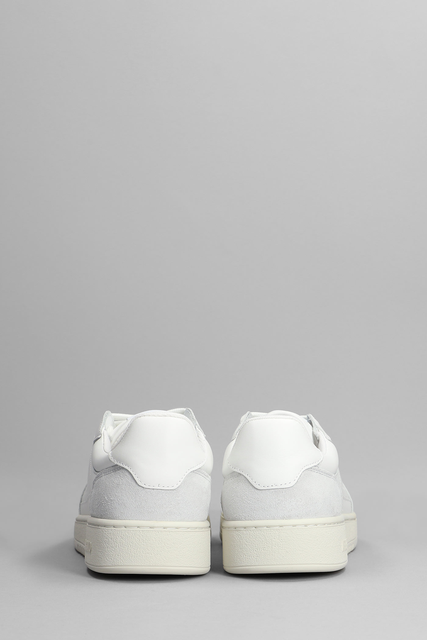 Shop Axel Arigato Dice Lo Sneakers In White Leather