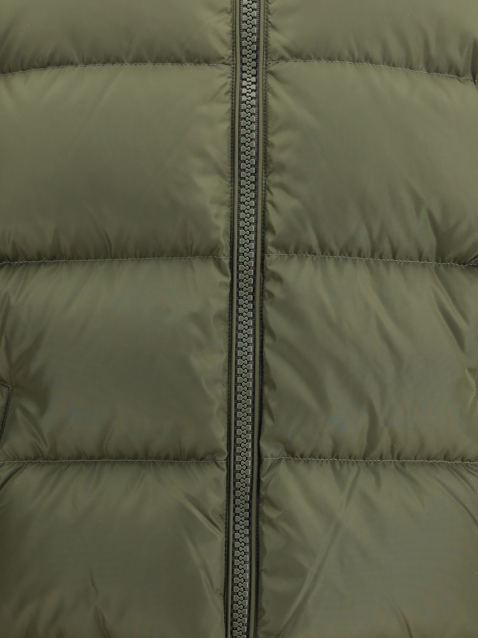 Moncler Men Baudinet Down Jacket With Logo Patch In Green