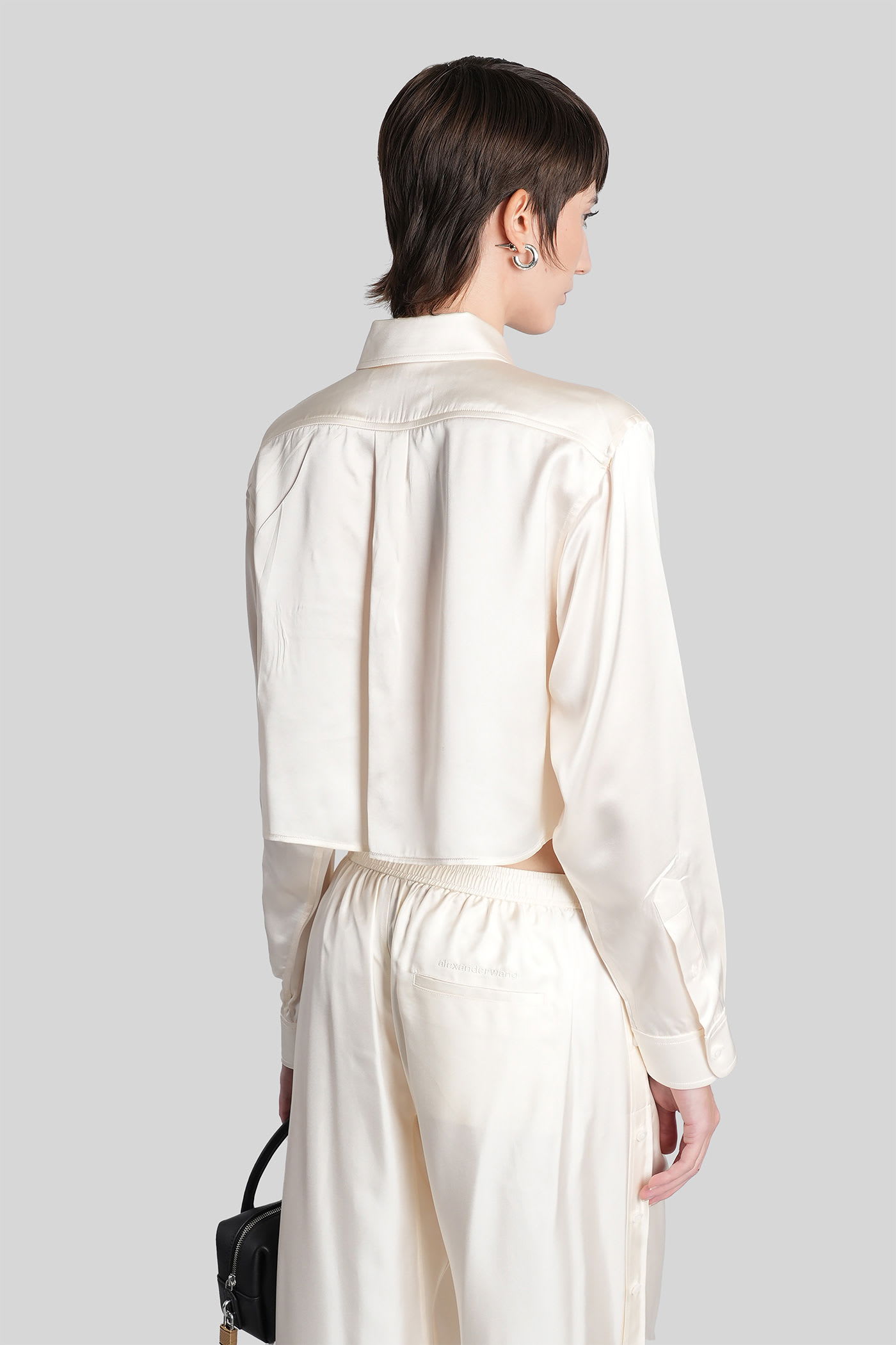 Alexander Wang Shirt In Beige Silk In Neutral