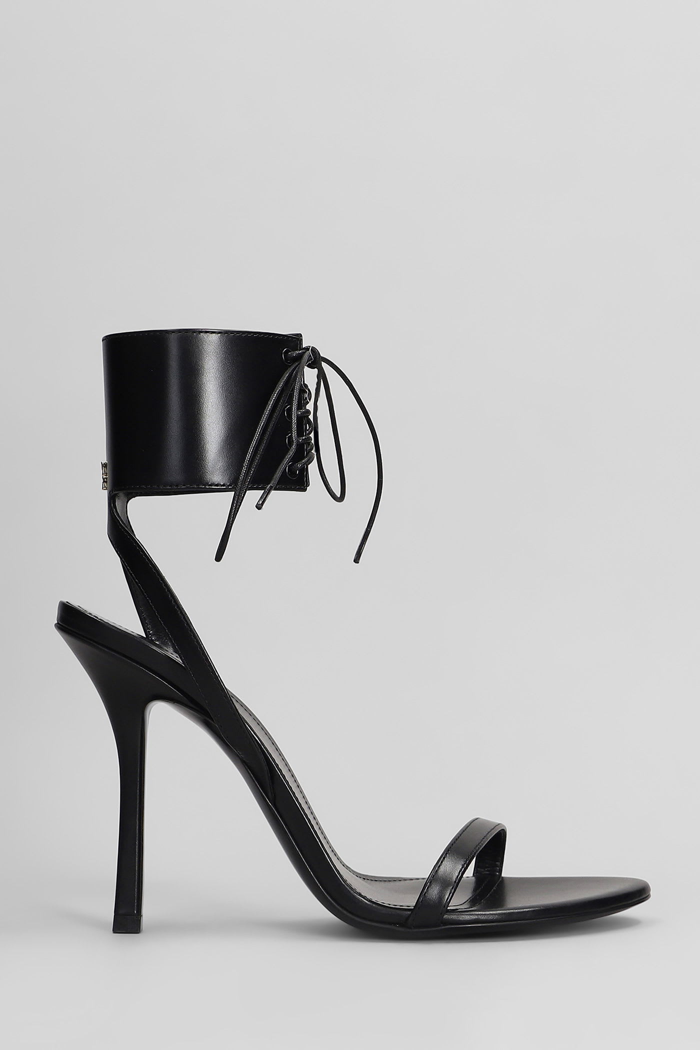 4g Liquid Lace Up Sandals In Black Leather