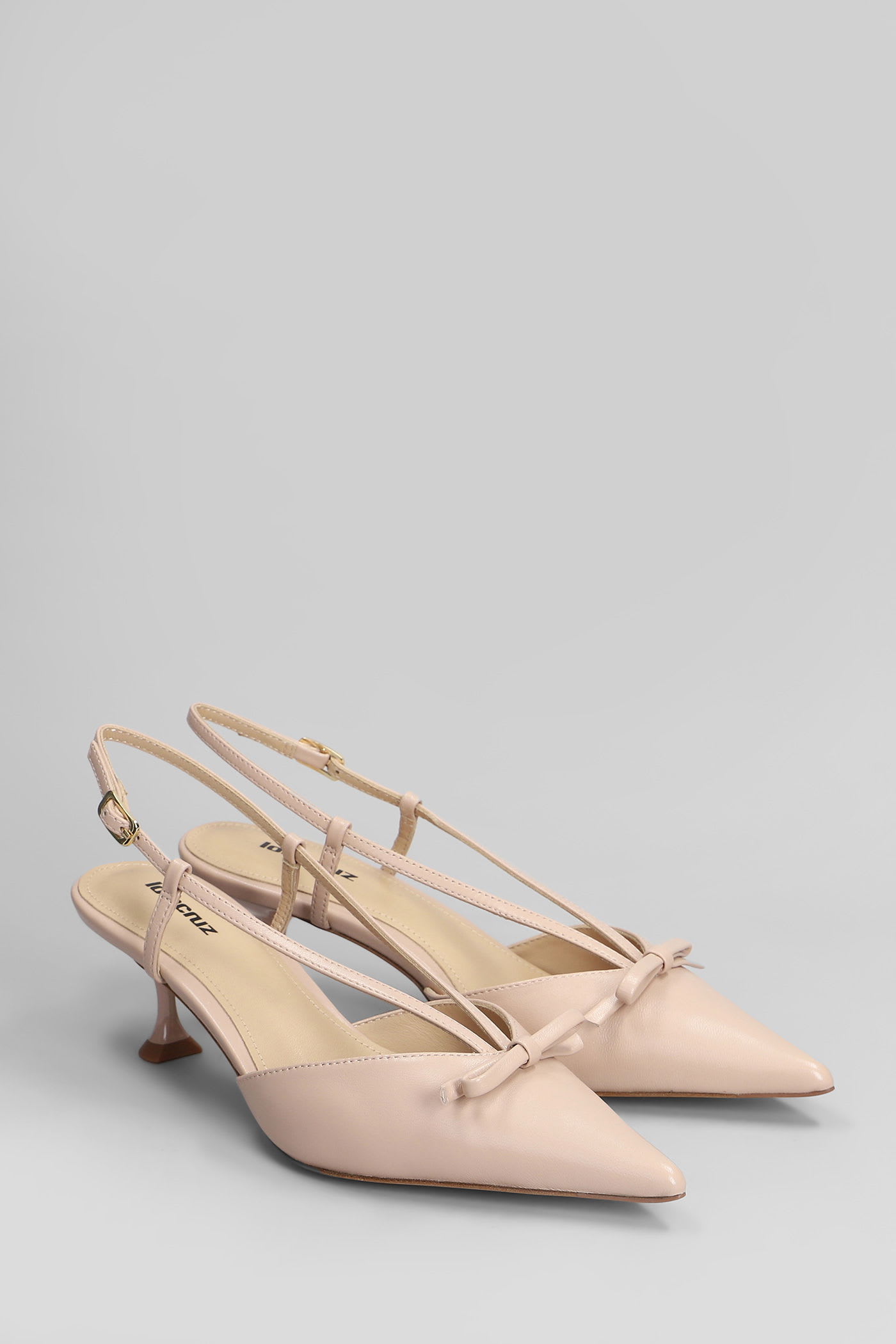 Lola Cruz Carmen Pump 85 Pumps In Powder Leather In White