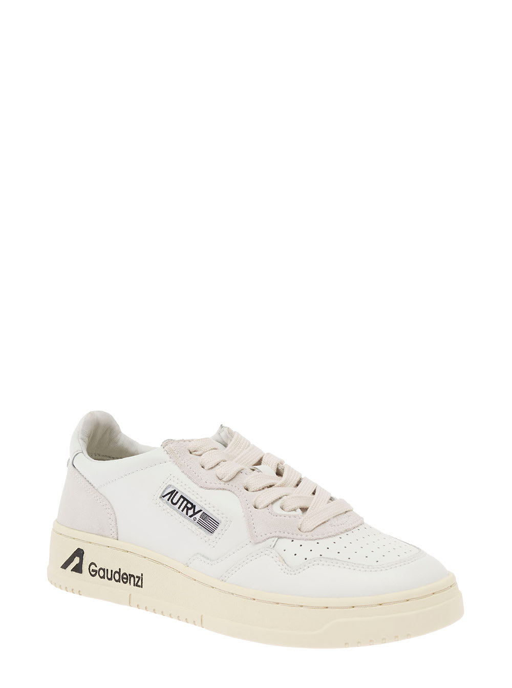 Shop Autry Medalist Low White Sneakers With Suede Inserts And Logo Print On Platform In Leather Woman
