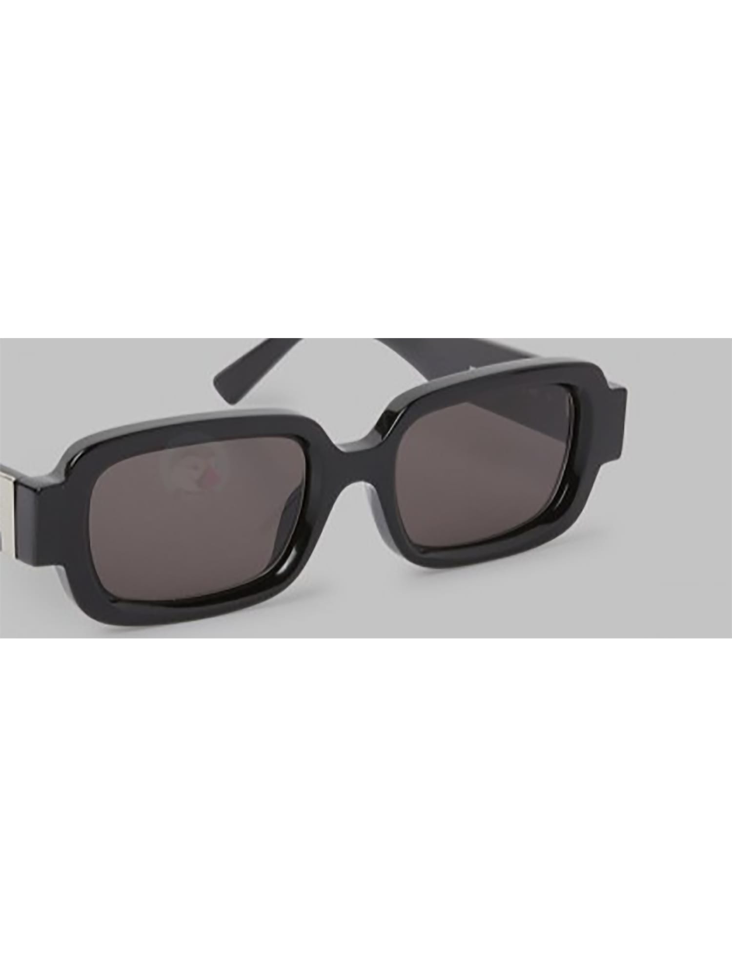 Shop Ambush Thia Beri006 Sunglasses In Black Dark Grey