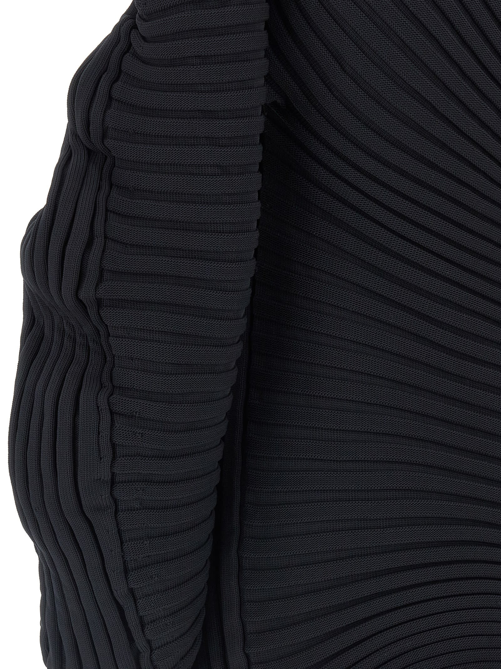 Issey Miyake 'knit (as It Is)' Top In Black