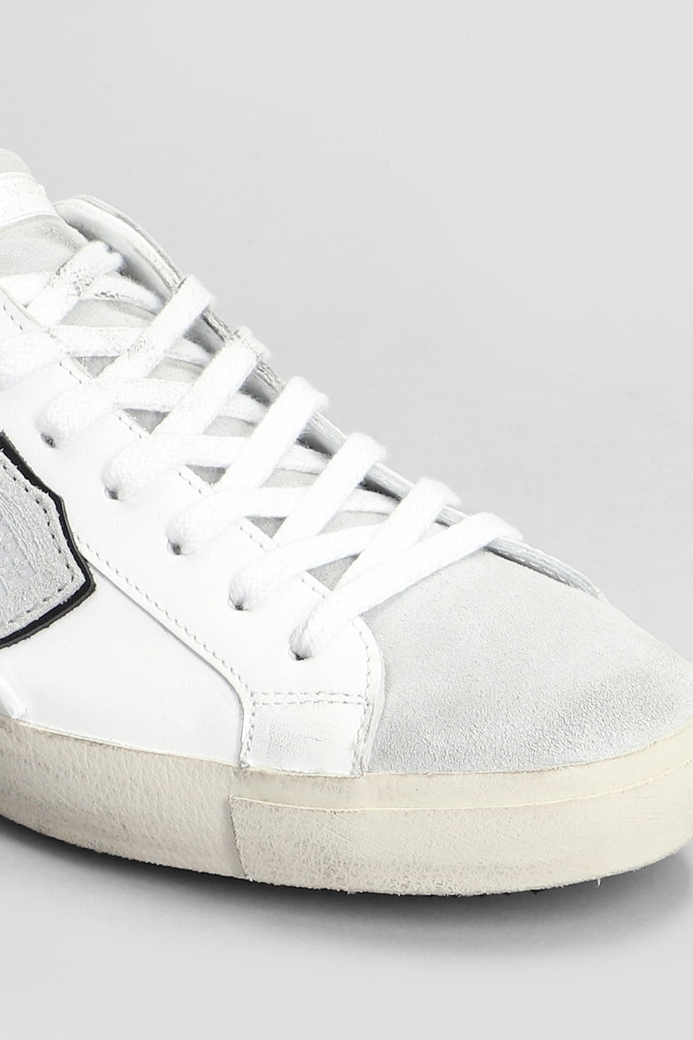 Shop Philippe Model Prsx Low Sneakers In White Suede And Leather