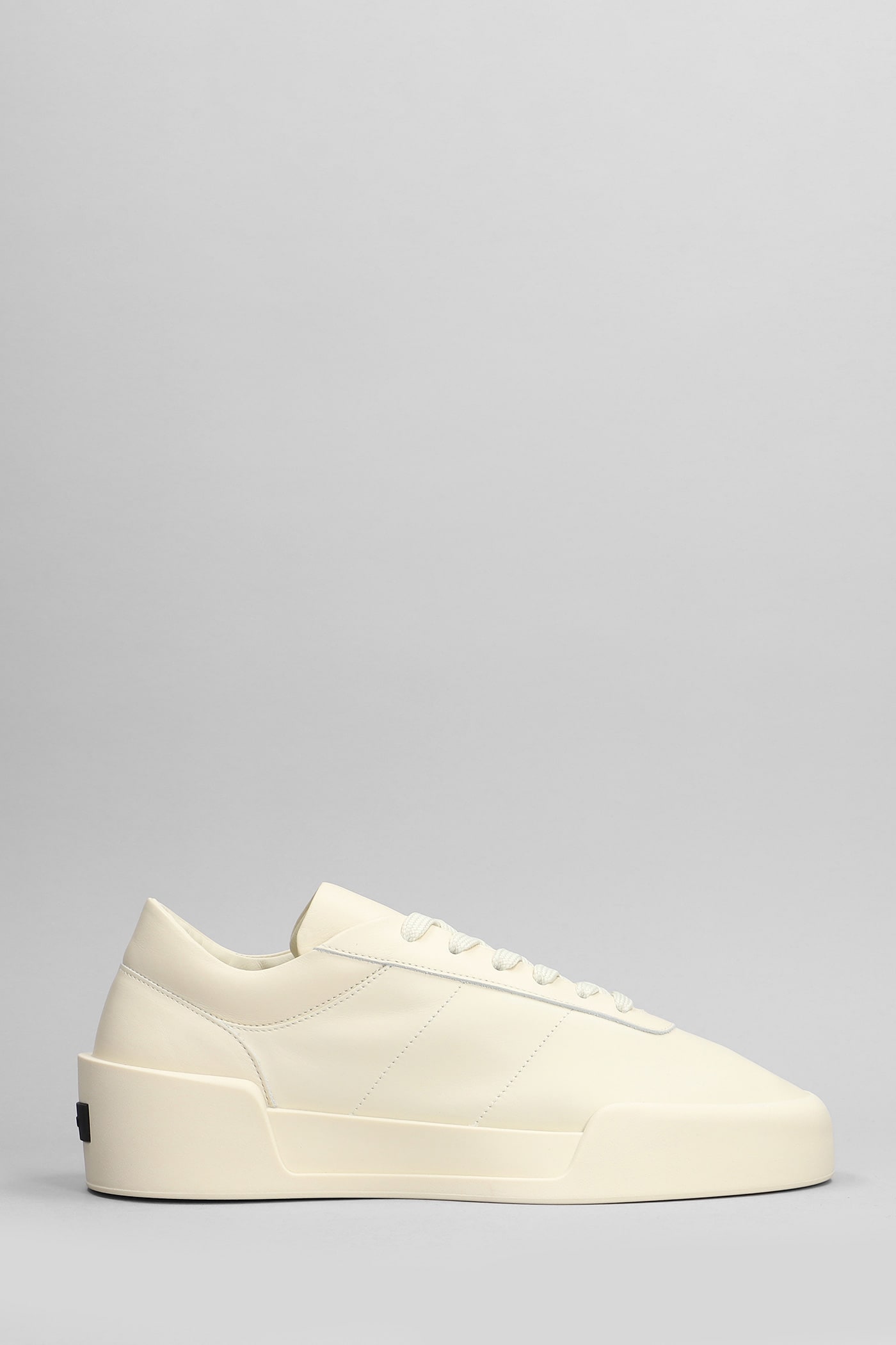 Aerobic Low Sneakers In Beige Leather