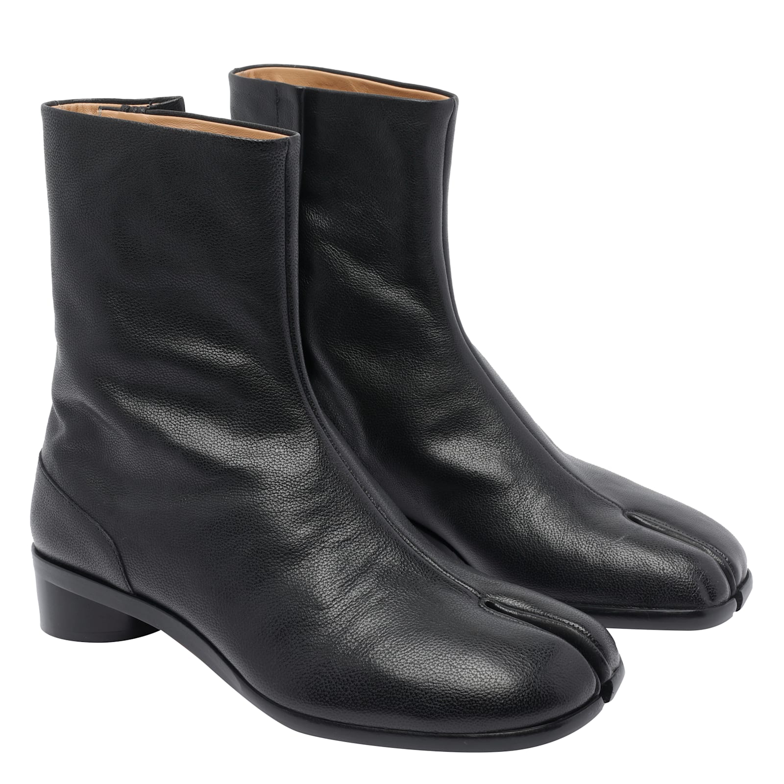 Maison Margiela Vintage Leather Tabi Boots In Black