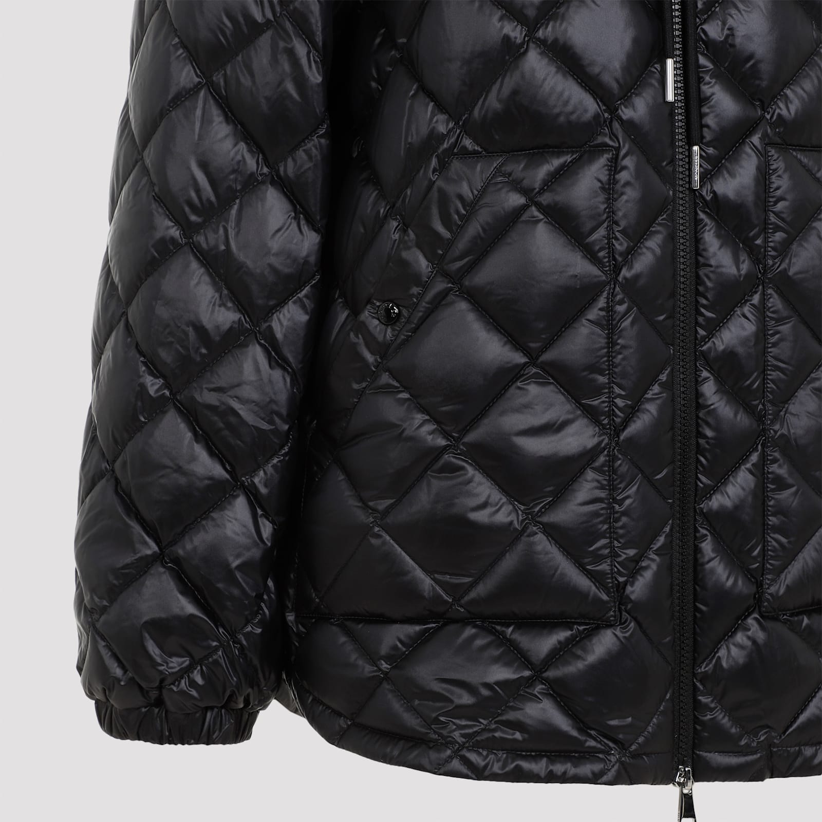 Moncler Diamond Quilted Down Jacket Puffer Jackets Black In Black