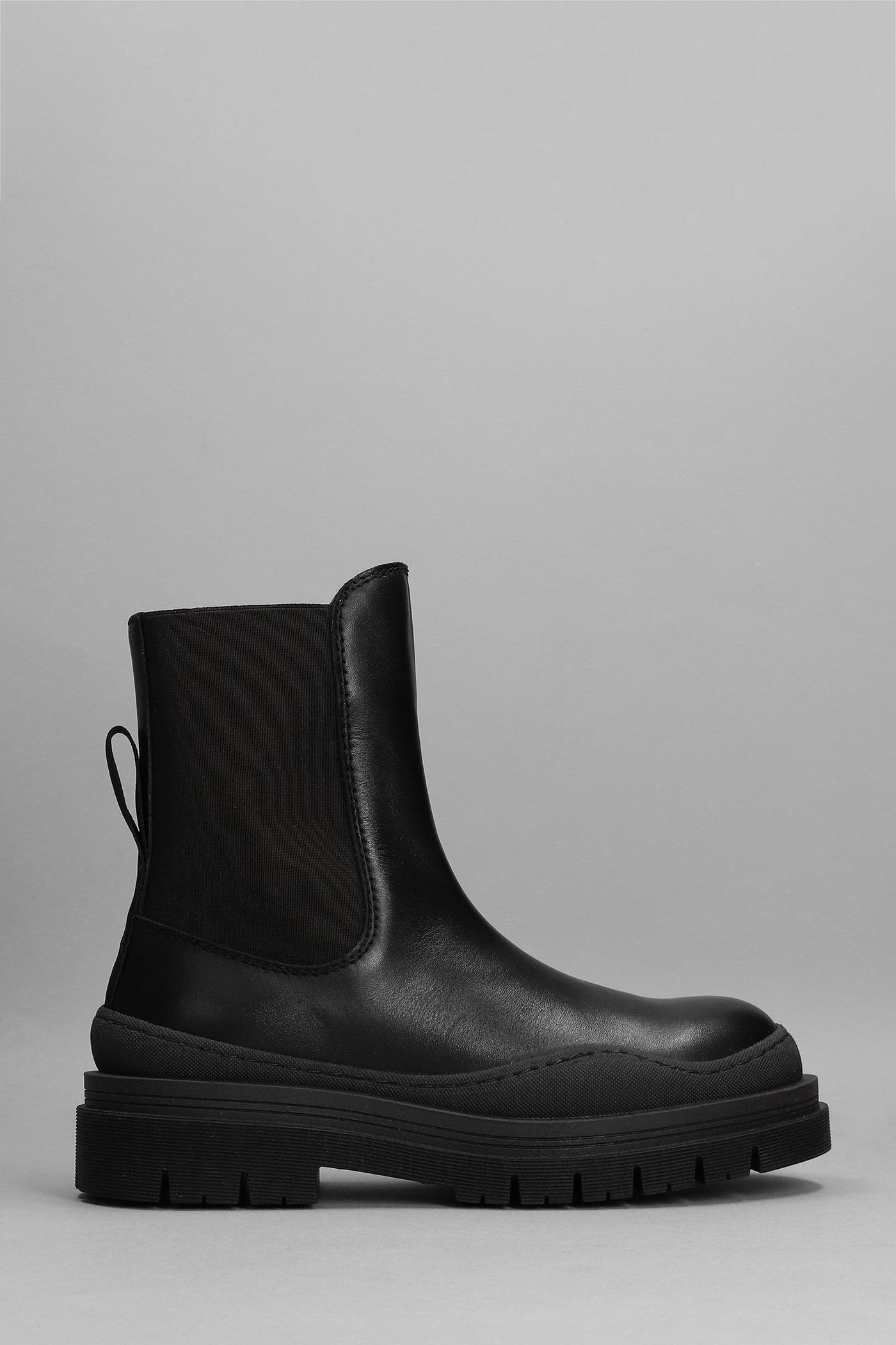 See by Chloé Alli Low Heels Ankle Boots In Black Leather