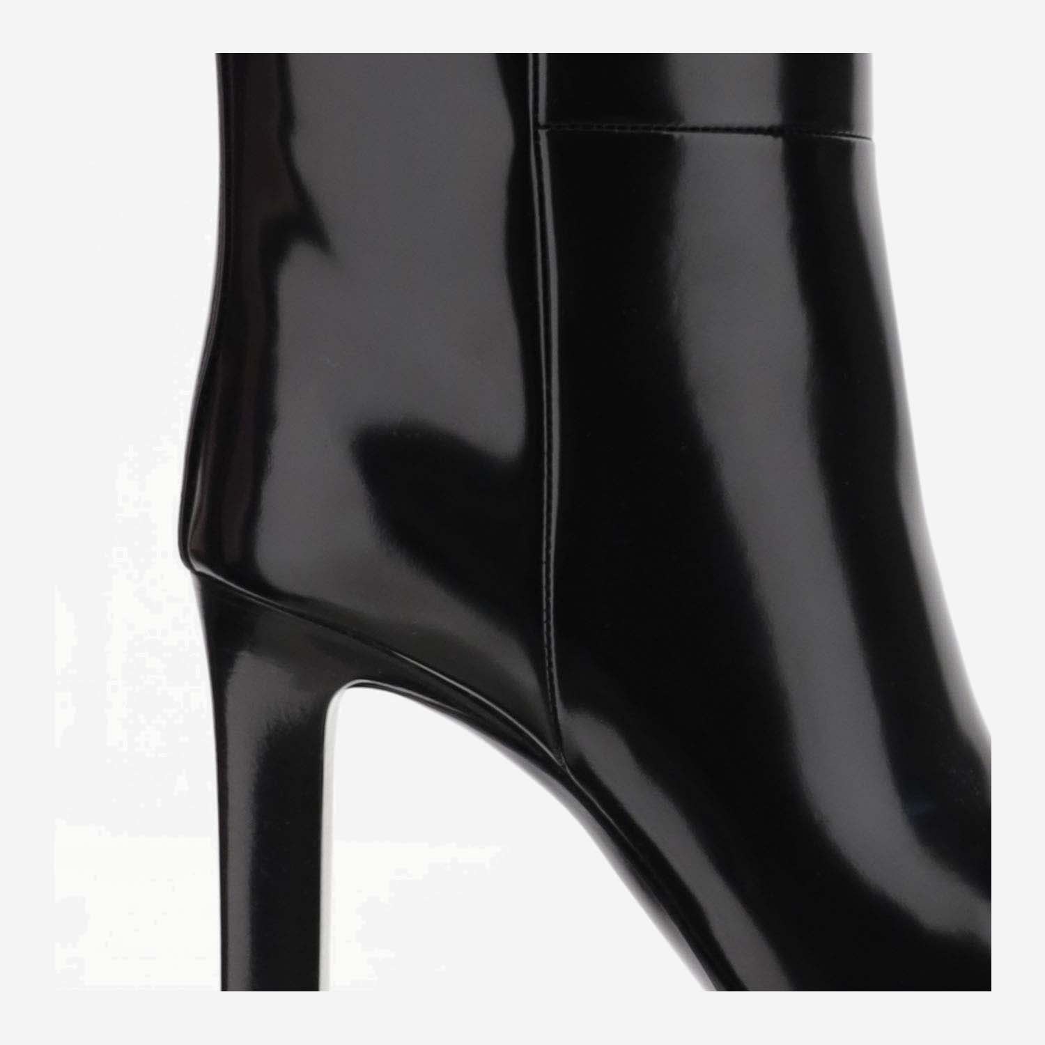 Shop Saint Laurent Glossy Calfskin Nina Boots In Black