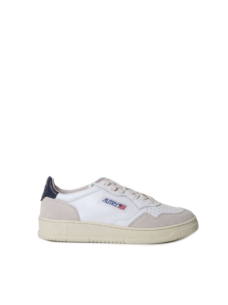 Autry Medalist Low Sneakers In Leather And Suede White Blue