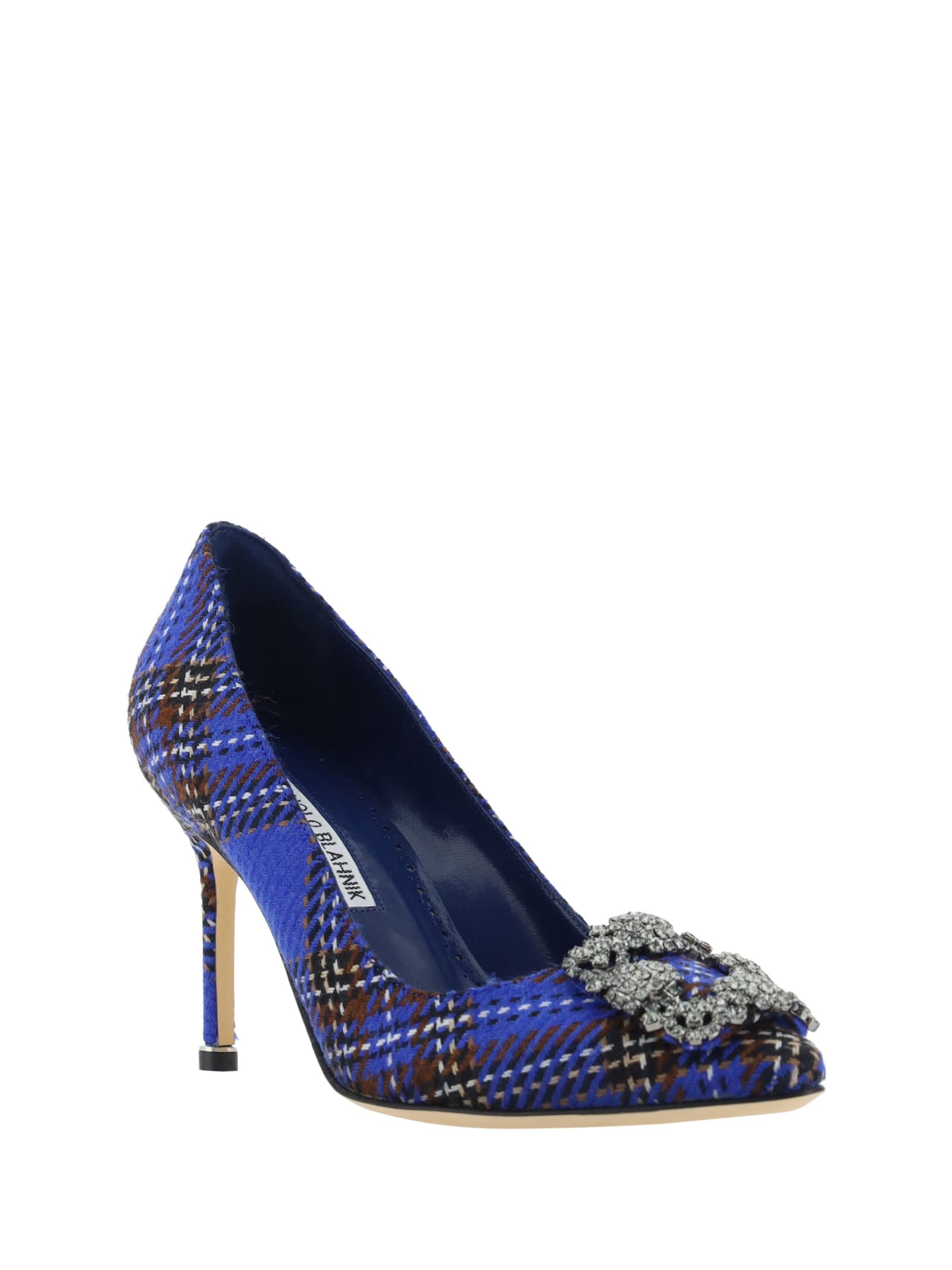 Shop Manolo Blahnik Hangisi Pumps In Ywov