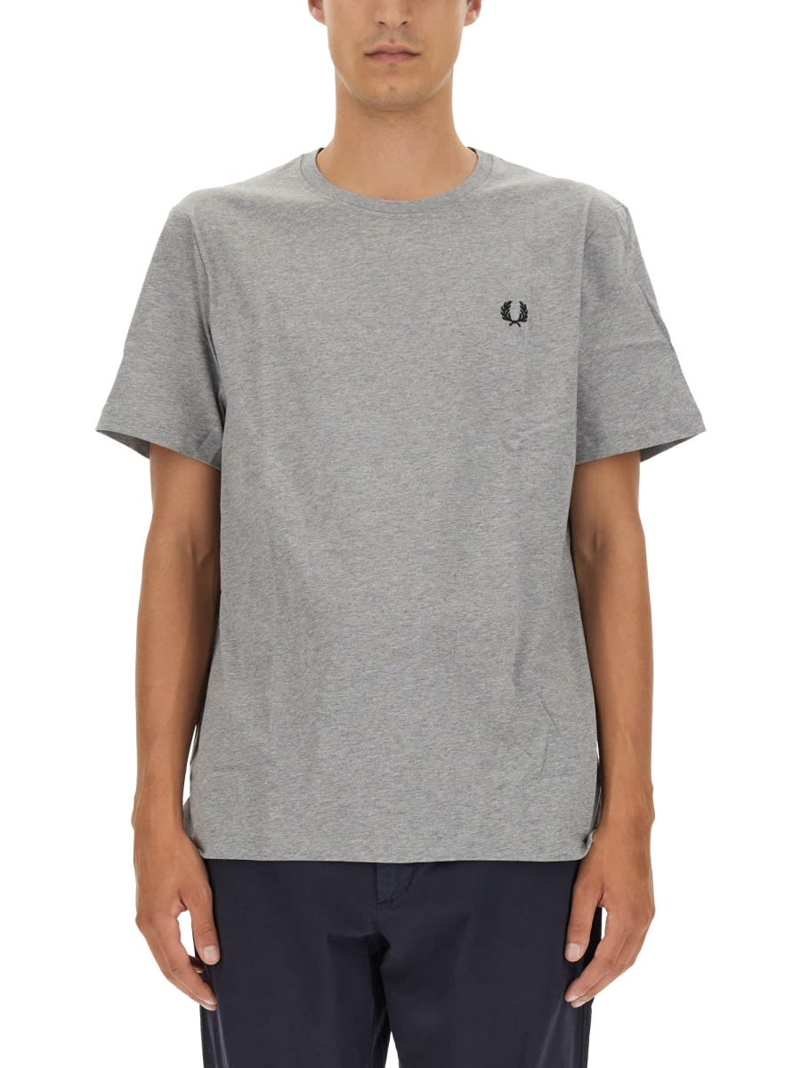 Shop Fred Perry T-shirt With Logo In Grey