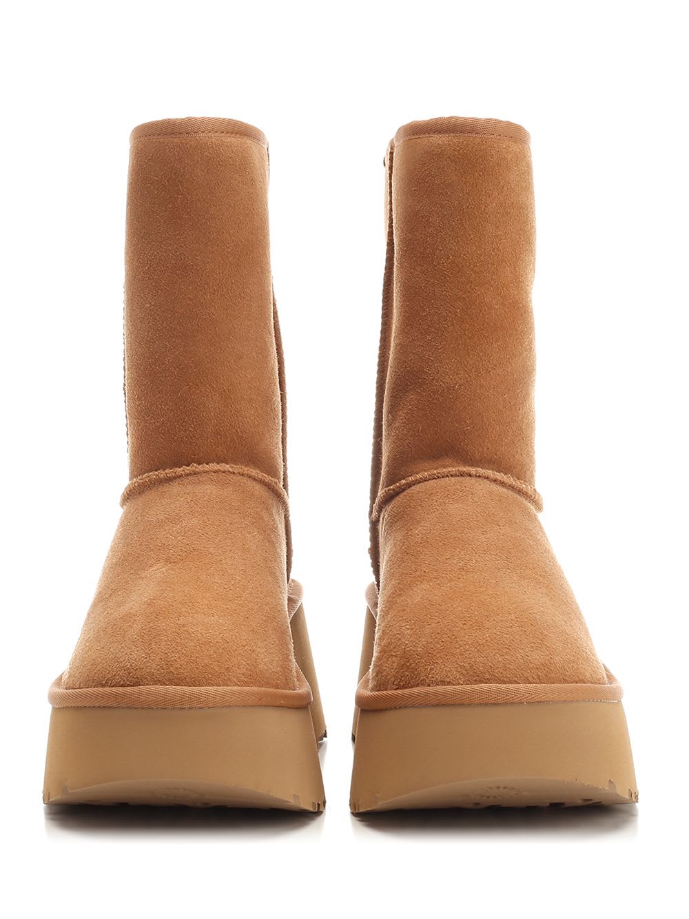 UGG CLASSIC SHORT NEW HEIGHTS BOOTS