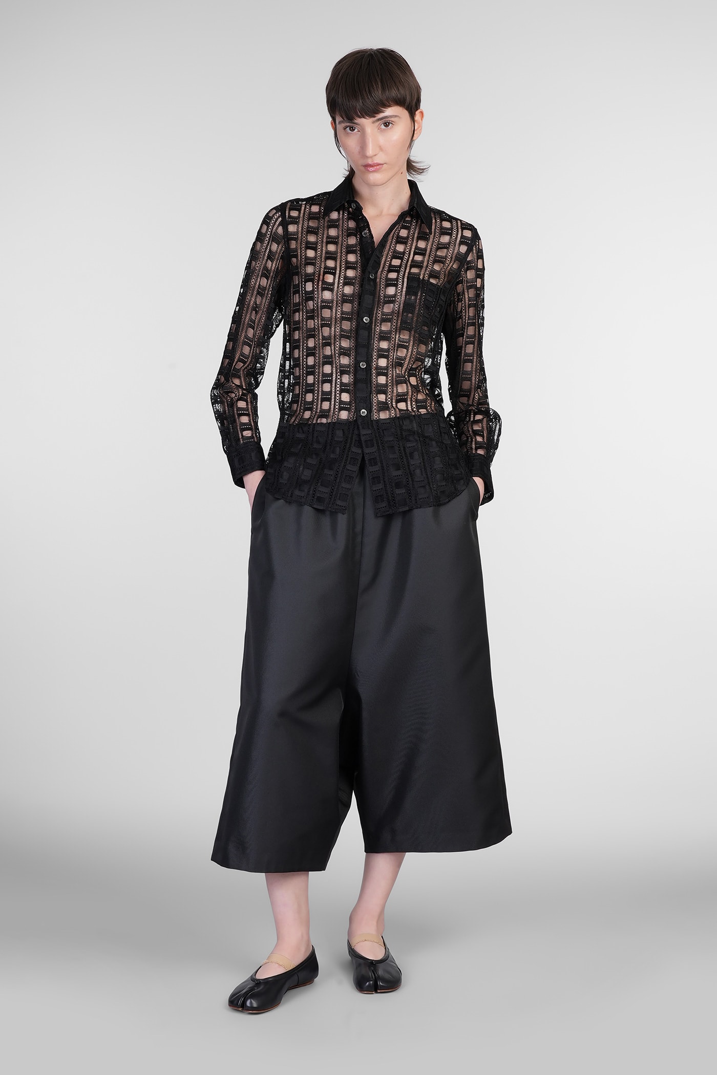 COMME DES GARÇONS SHIRT IN BLACK RAYON 