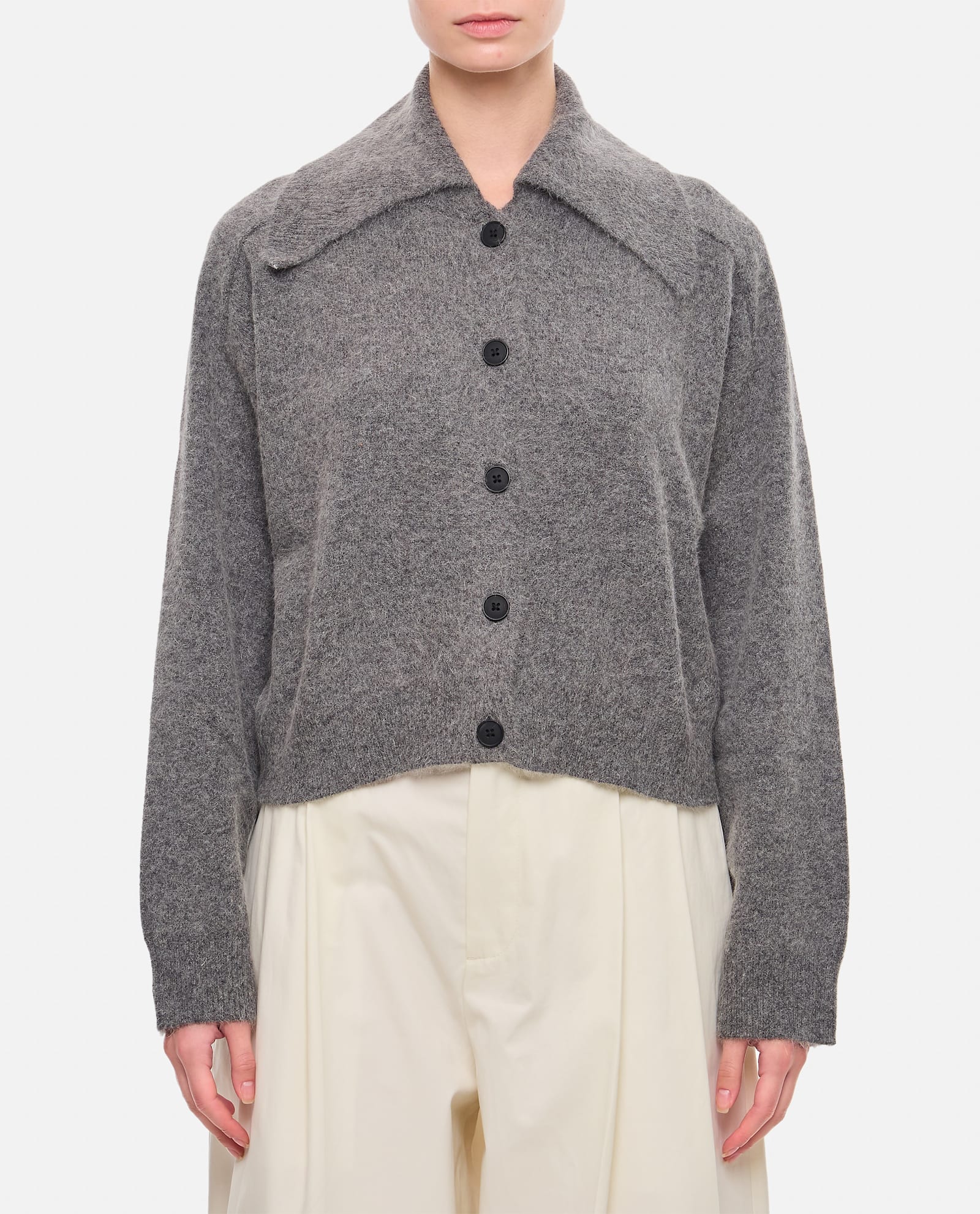 Sao Collar Wool Cardigan