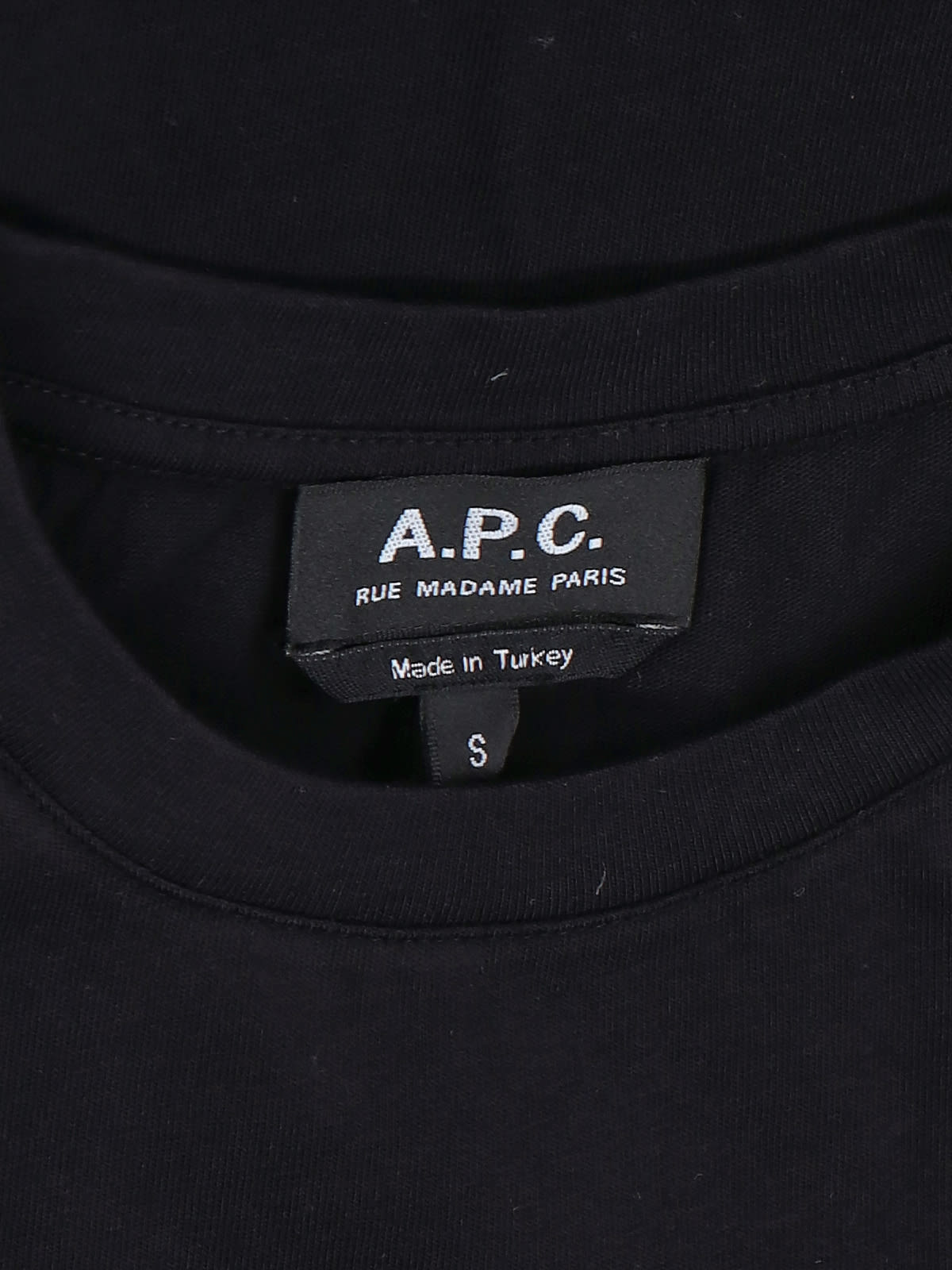 Shop Apc Logo T-shirt In Noir