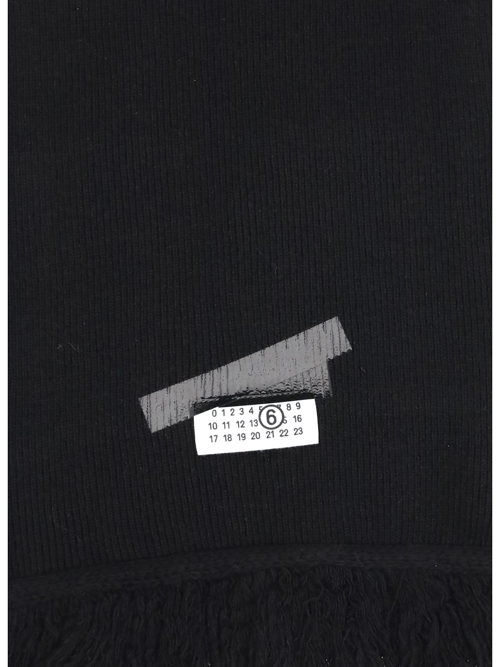 Mm6 Maison Margiela Fringed Wool Scarf With Logo Patch In Black