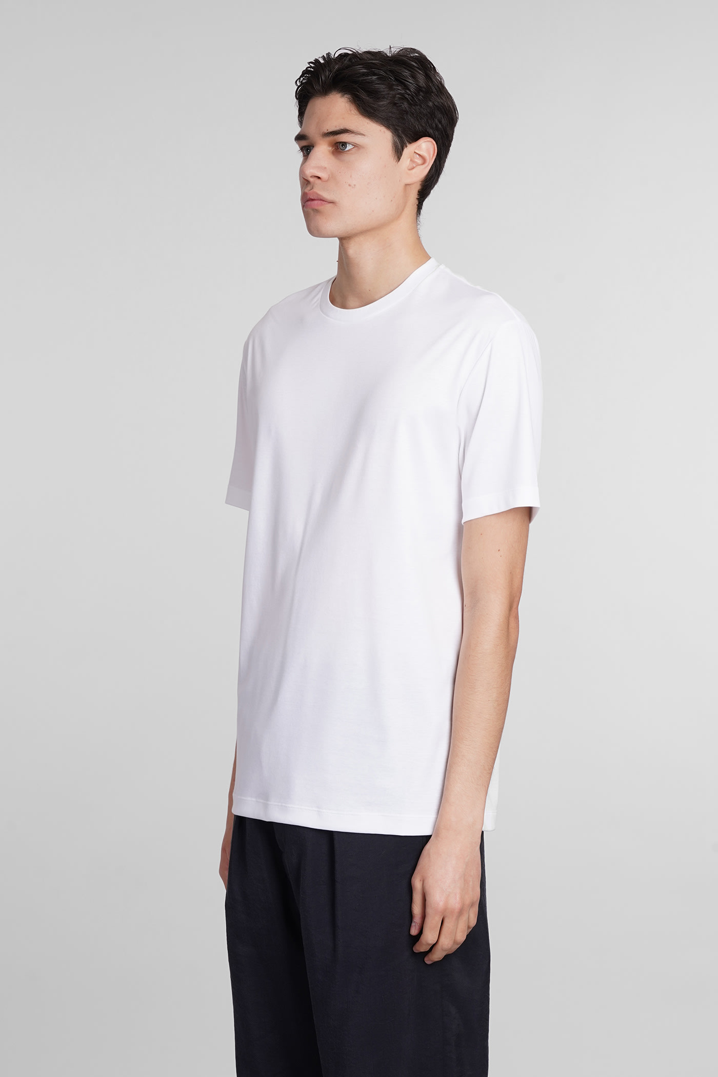 Shop Giorgio Armani T-shirt In White Cotton