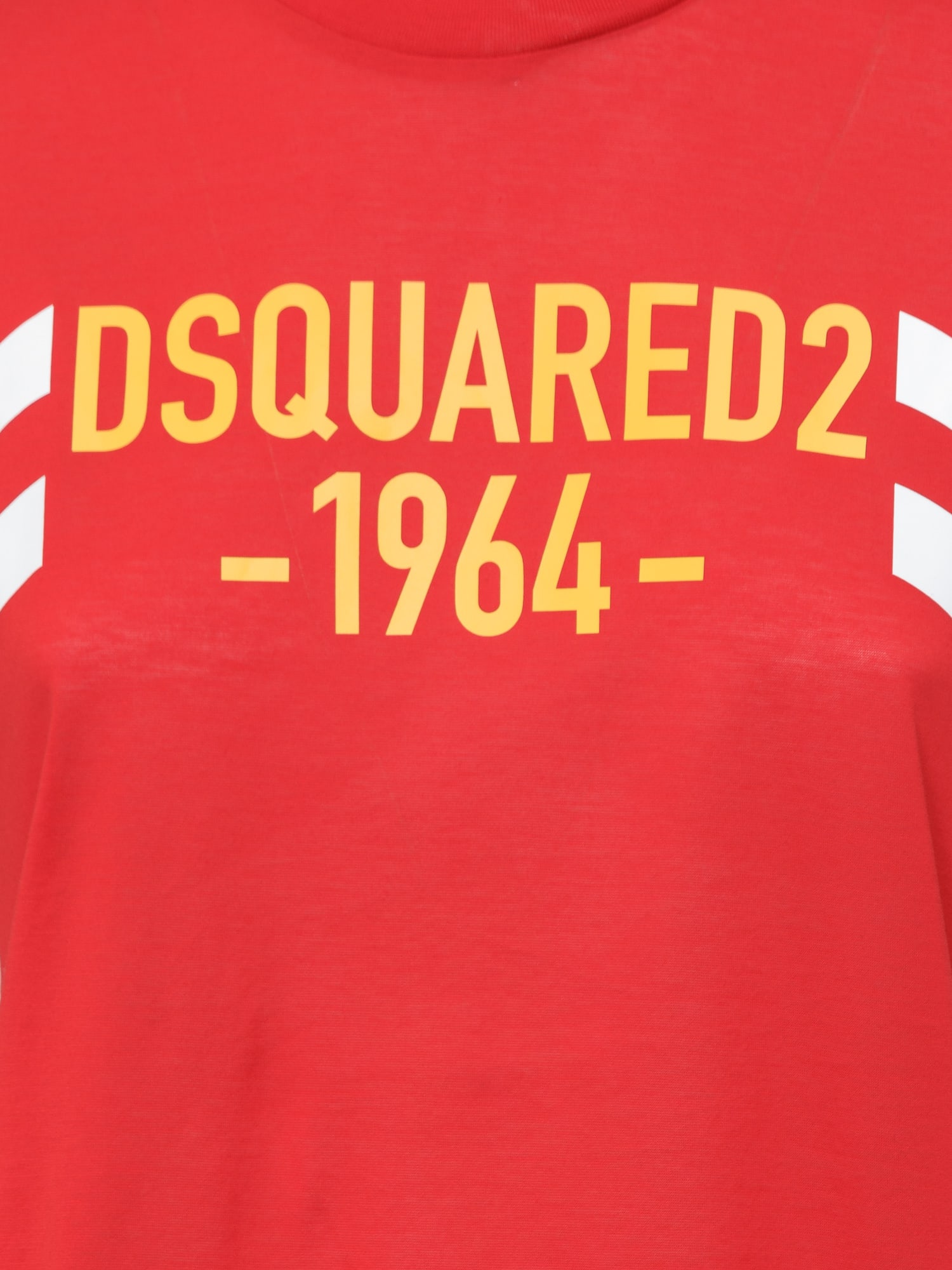 Dsquared2 T-shirt With Logo In Rosso