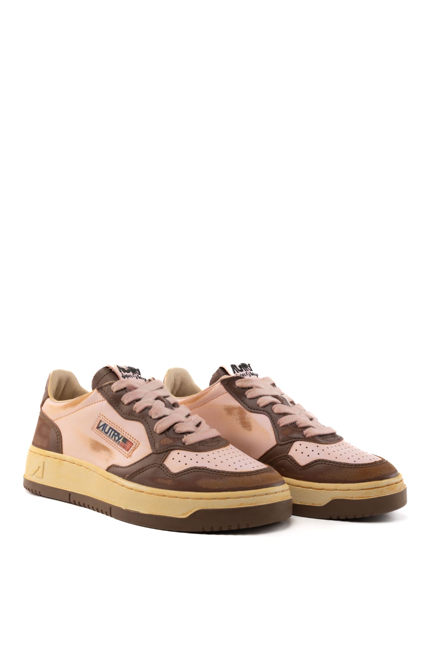 Shop Autry Medalist Low Super Vintage Sneakers In Brown/pink Leather