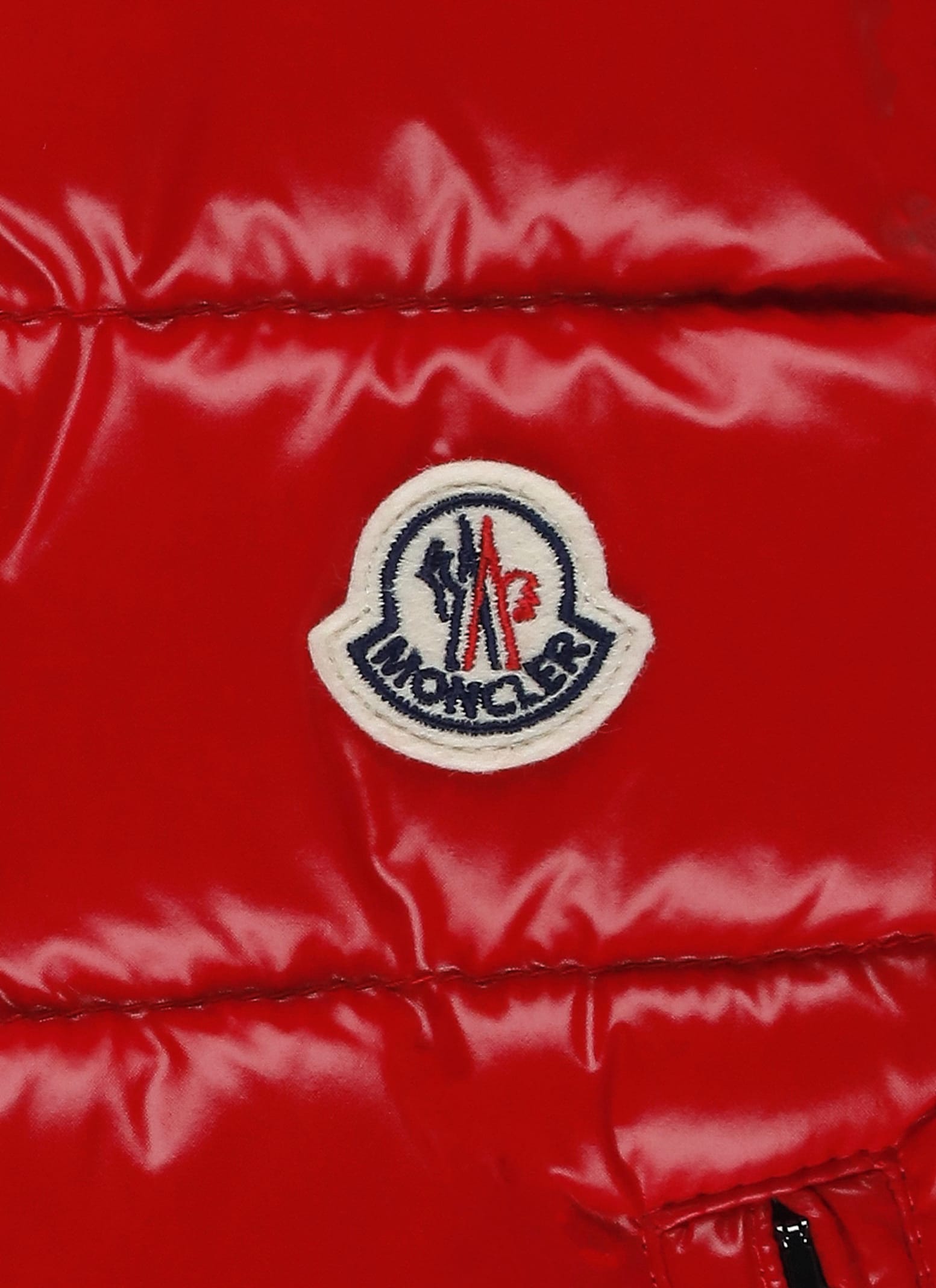 Moncler Bernard Vest In Red