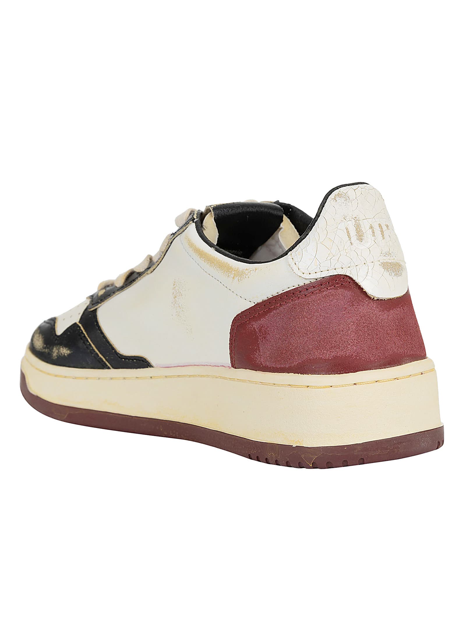 Shop Autry Super Vintage Low Sneakers In Beicrack Leat Blk Syrah