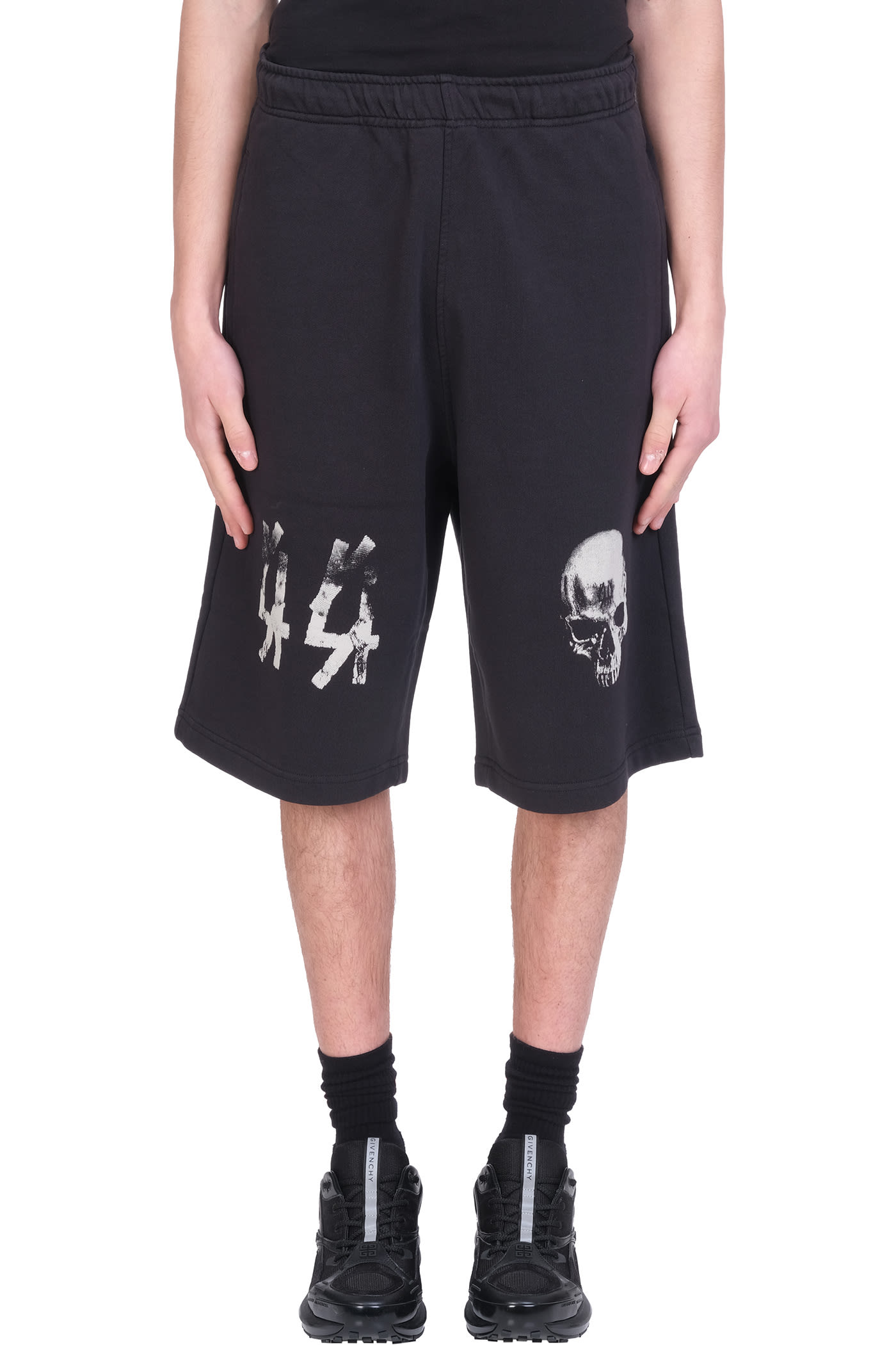 44 Label Group Shorts In Black Cotton