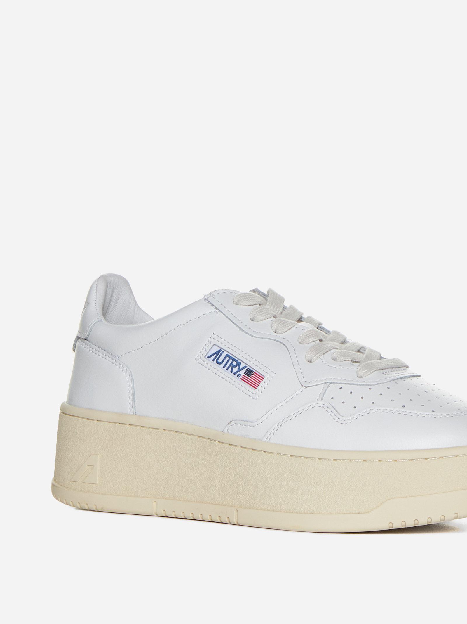 Shop Autry Medalist Platform Leather Sneakers In Bianco