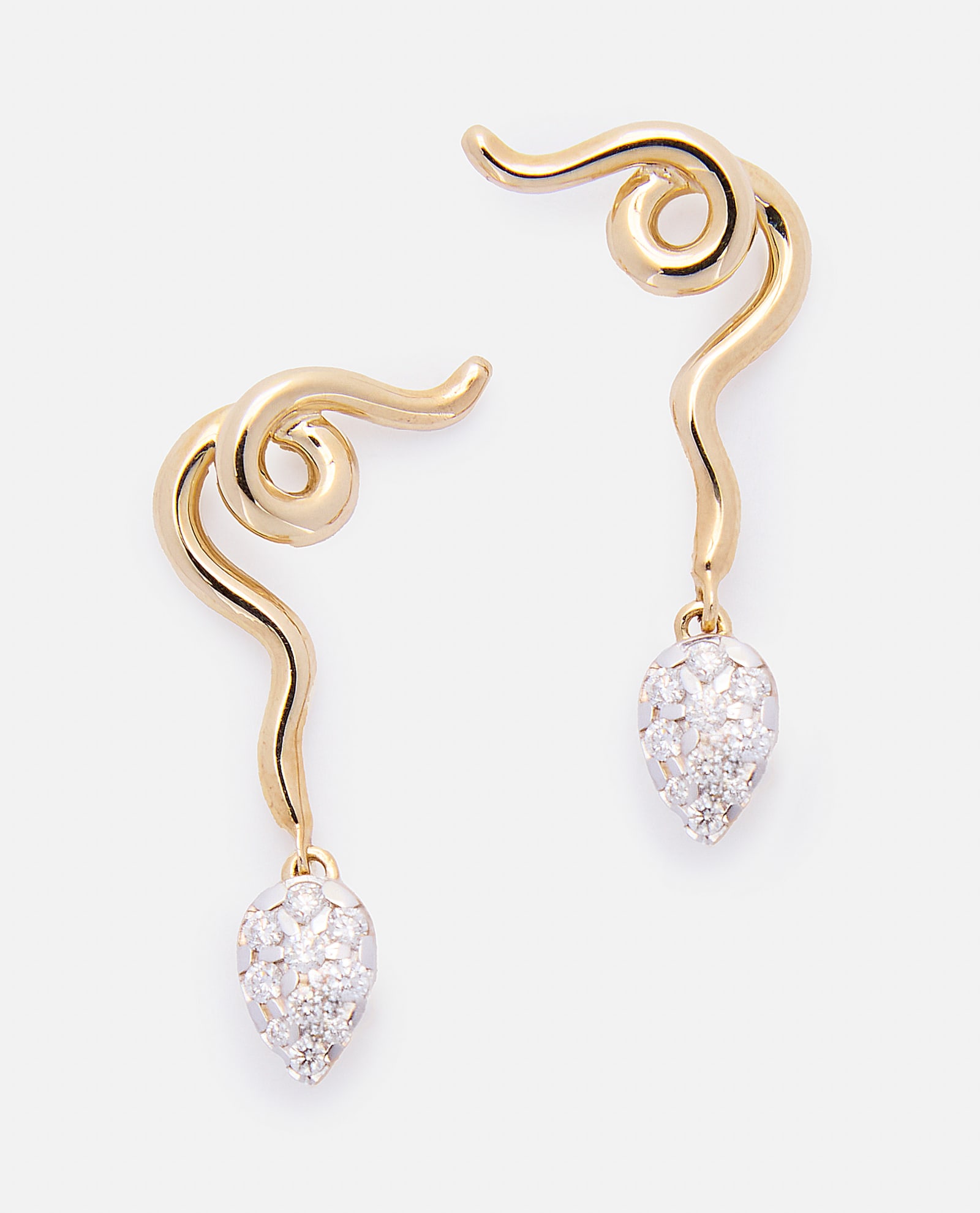 9k Gold Earrings Vine With Diamonds