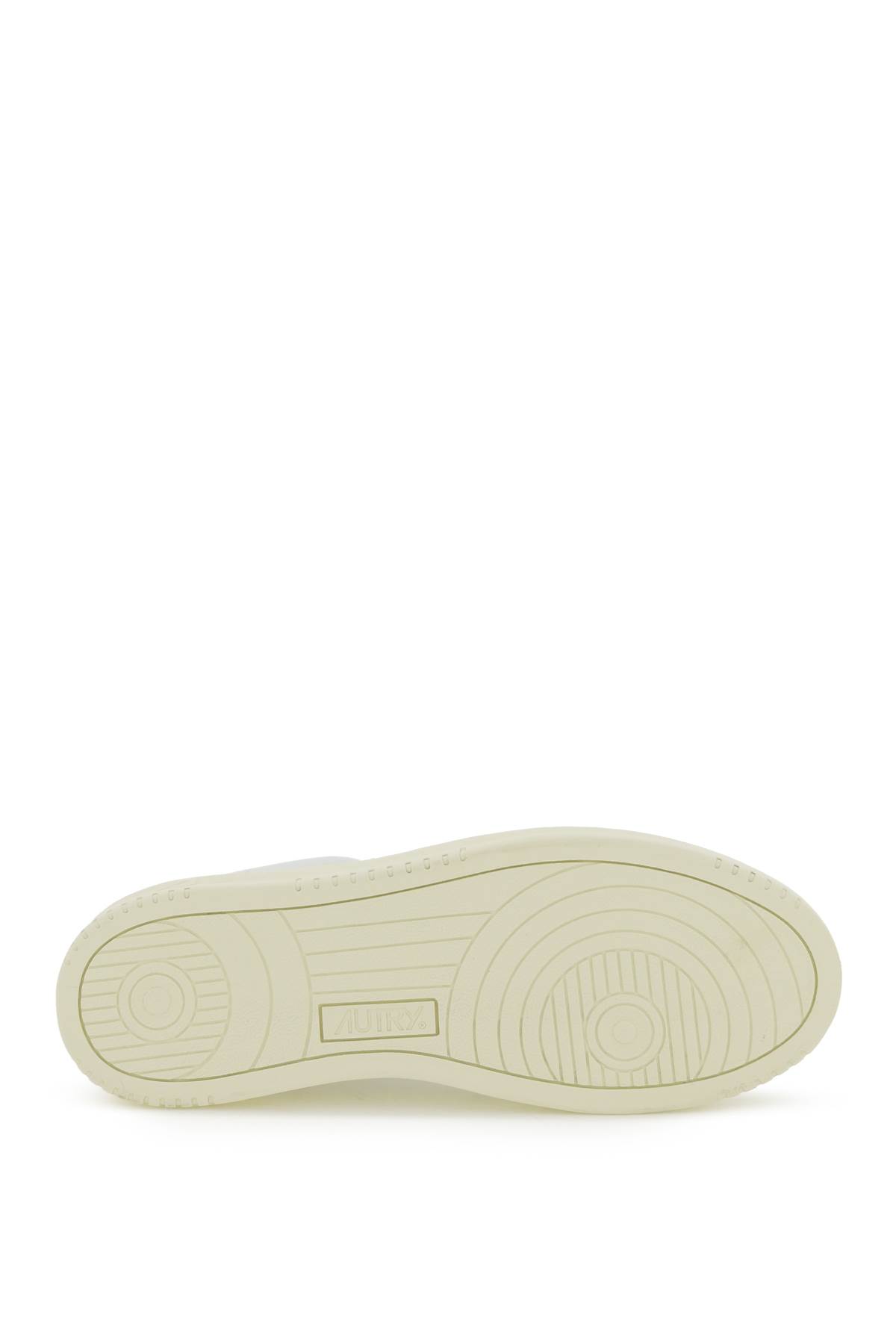 Autry Medalist Low Sneakers In White And Navy Blue Leather In White