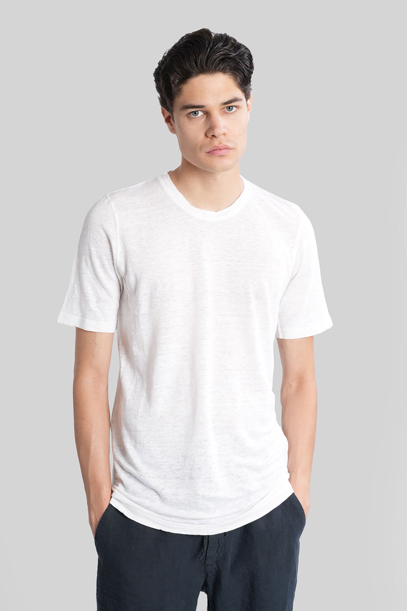T-shirt In White Linen
