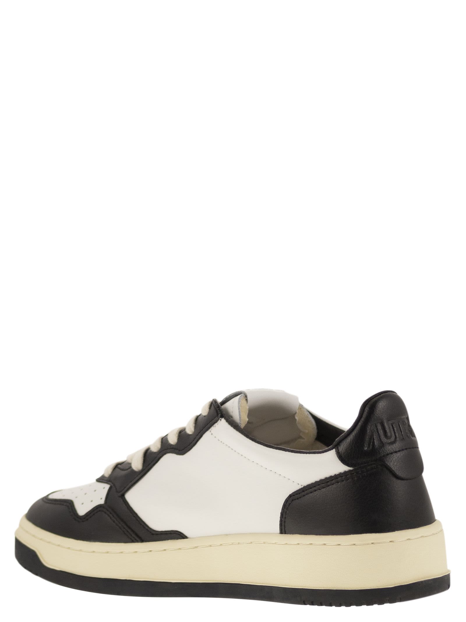 Shop Autry Medalist Low - Leather Trainers With Lettering In Black