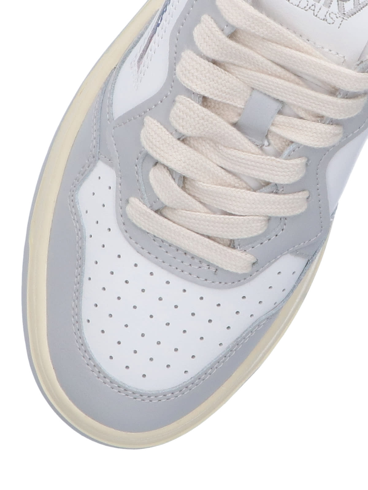 Autry Medalist White And Grey Low Top Sneakers With Logo Detail In Leather Man In Neutral