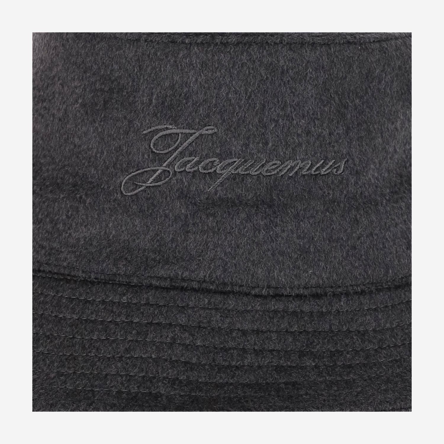 Jacquemus Womens Dark Grey Le Bob Embroidered-logo Wool Bucket Hat In Black