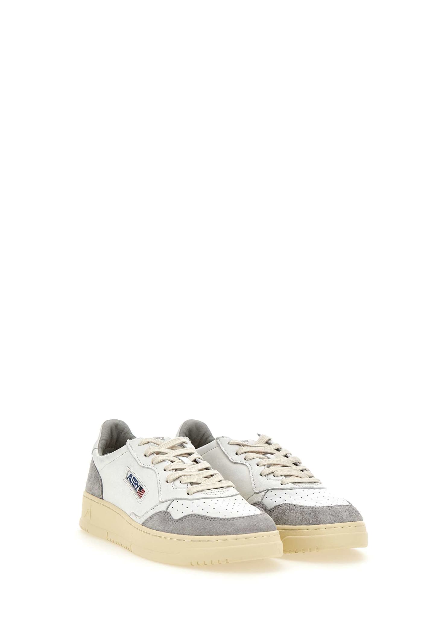 Shop Autry Aulmgs25 Leather Sneakers In White-grey