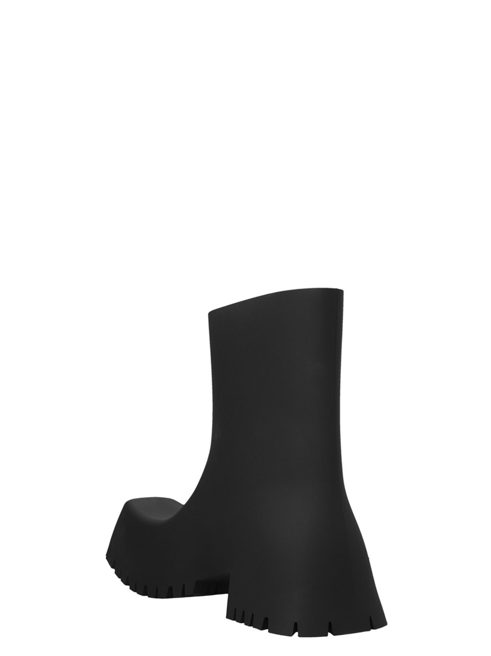 Balenciaga Black Trooper Chelsea Boots In Black