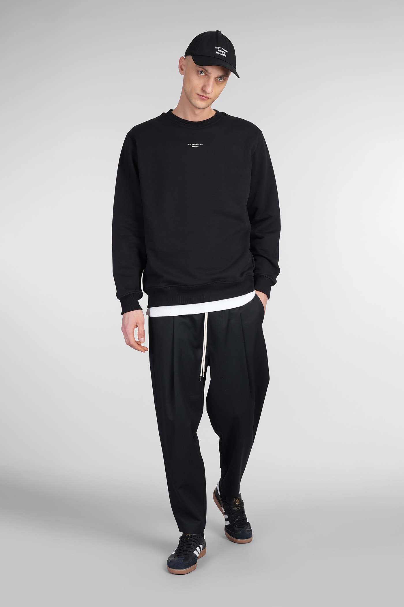 Drôle De Monsieur 'le Slogan Classique' Black Crewneck Sweatshirt With Contrasting Print In Black