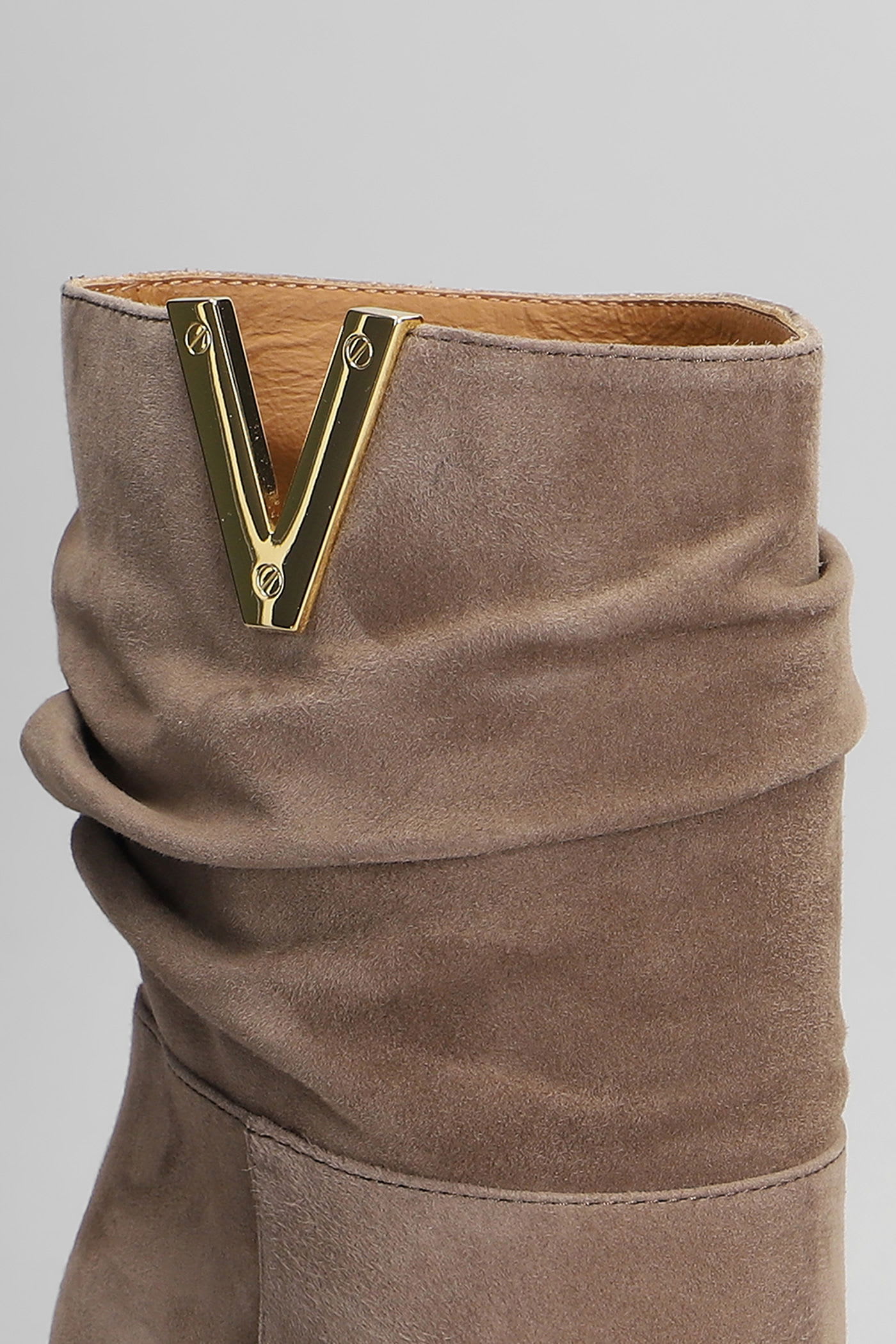 Via Roma 15 High Heels Ankle Boots In Taupe Suede