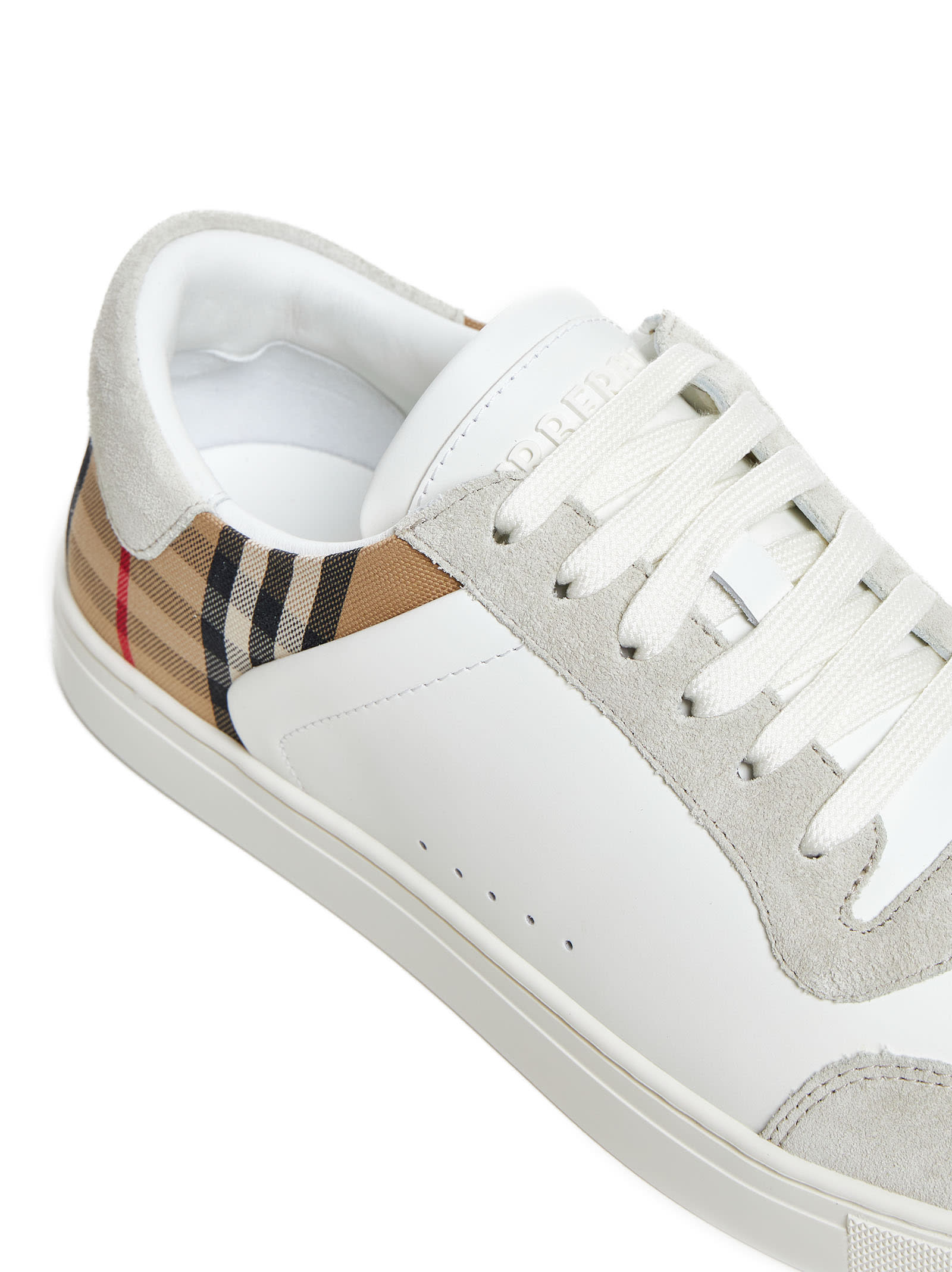 Shop Burberry Sneakers In Ntwht/arbeige Ip Chk