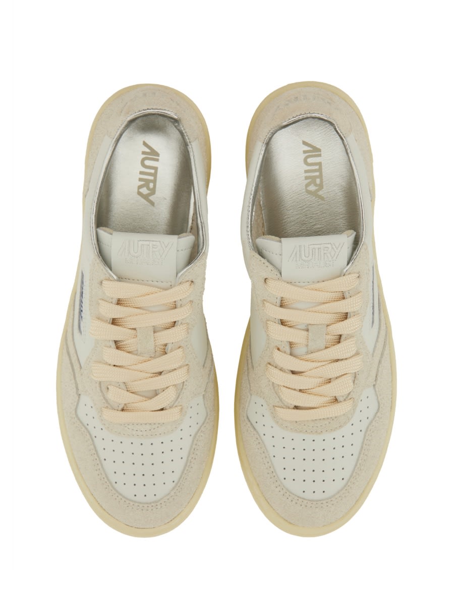 Autry Medalist Low Sneaker In White