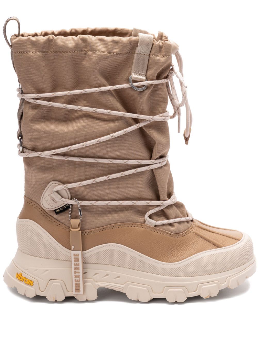 Woman Metropeak Boots