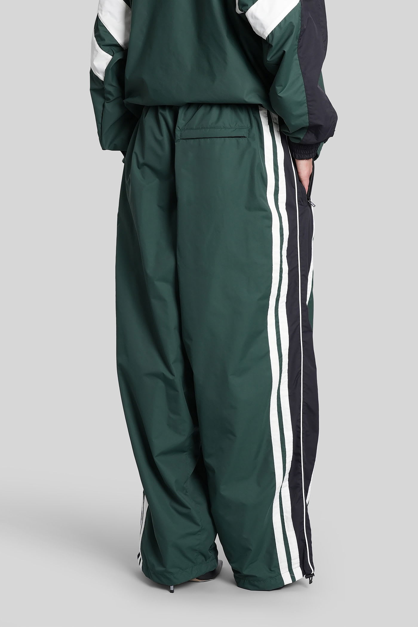 Vetements Pants In Green Nylon In Green