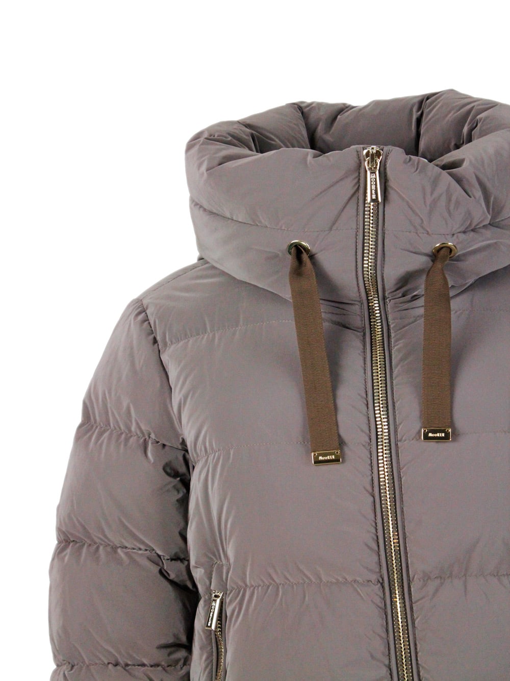 Moorer Hooded Puffer Jacket With Side Zip Pockets In Brown