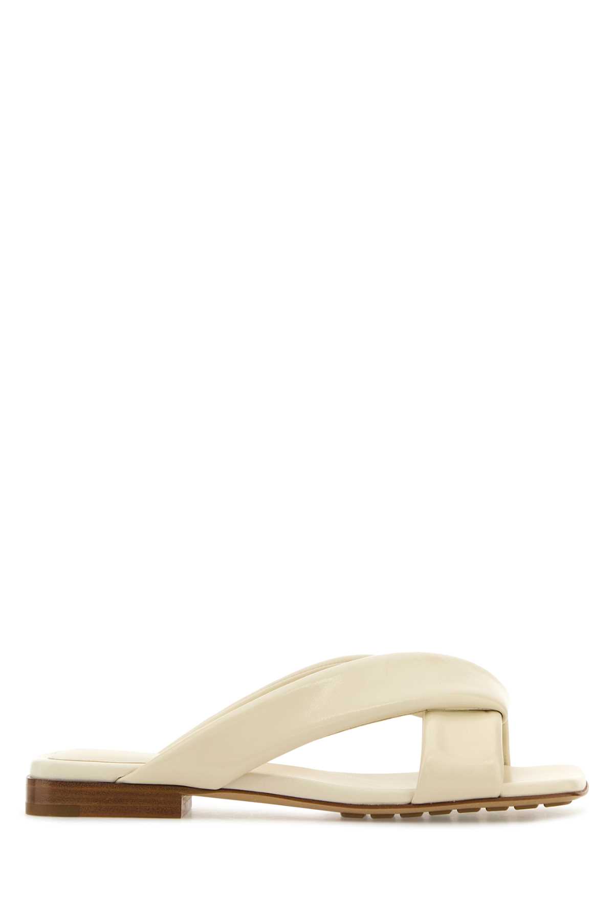 Bottega Veneta Ivory Leather Riva Slippers In Neutral