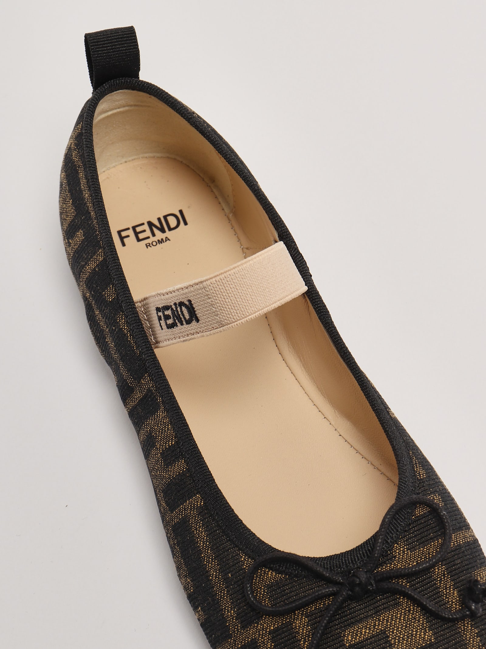 Fendi Ballet Flats For Girl With All-over Ff Logo In Tabacco-nero-nudo