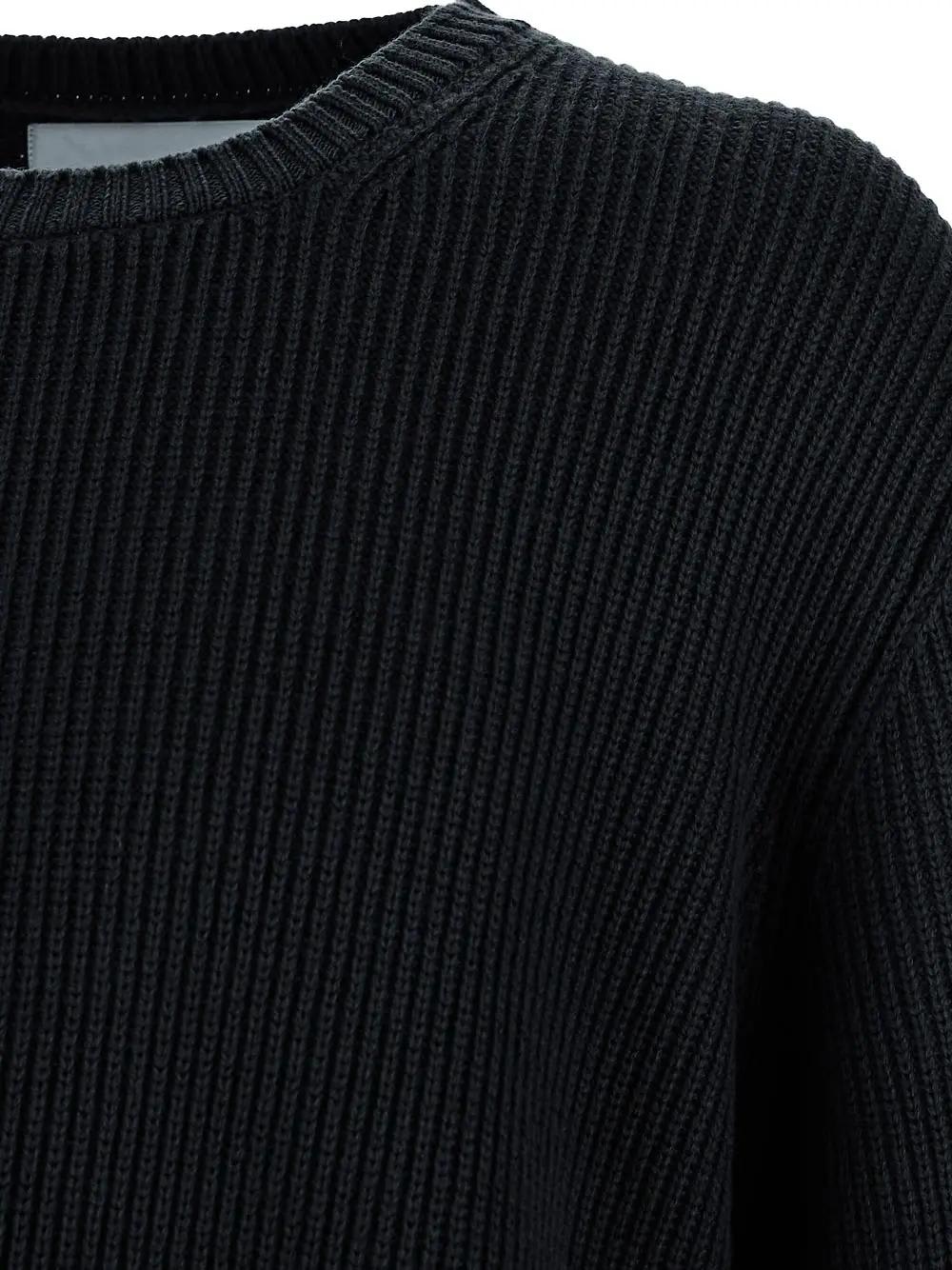 Seven Gauge Crewneck Sweater In Black