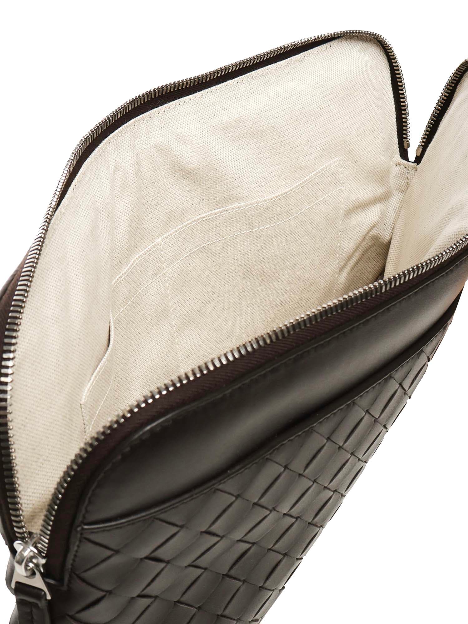 Bottega Veneta Getaway Fondente Intrecciato Document Holder In Pink