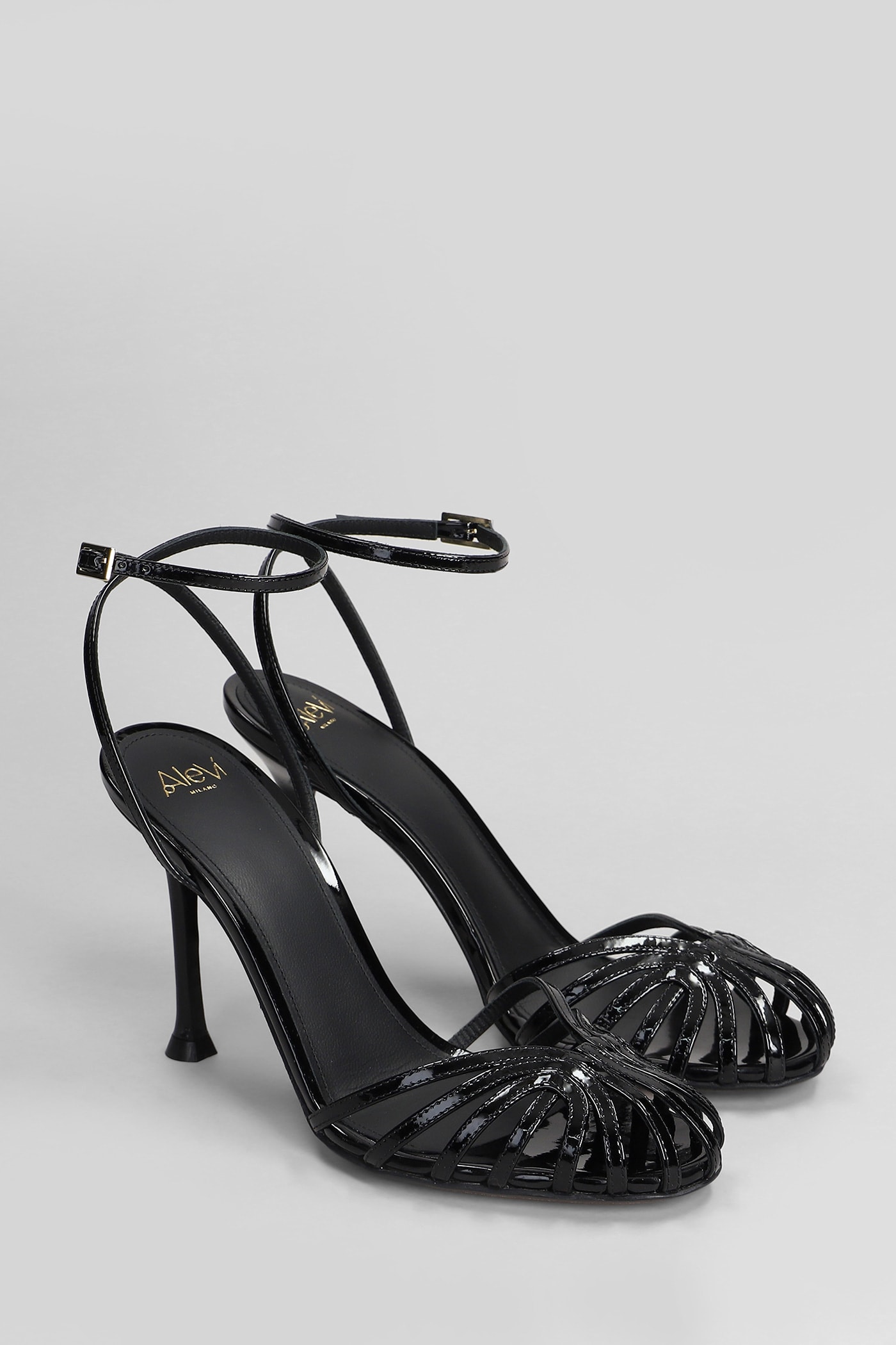 Alevì Ally 95 Sandals In Black Patent Leather In Black